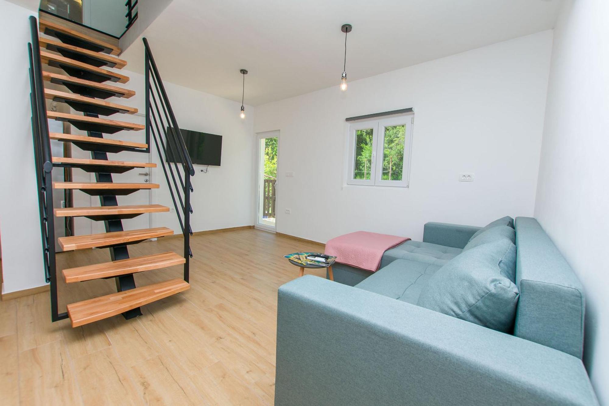 Apartment Petea Omis Ngoại thất bức ảnh