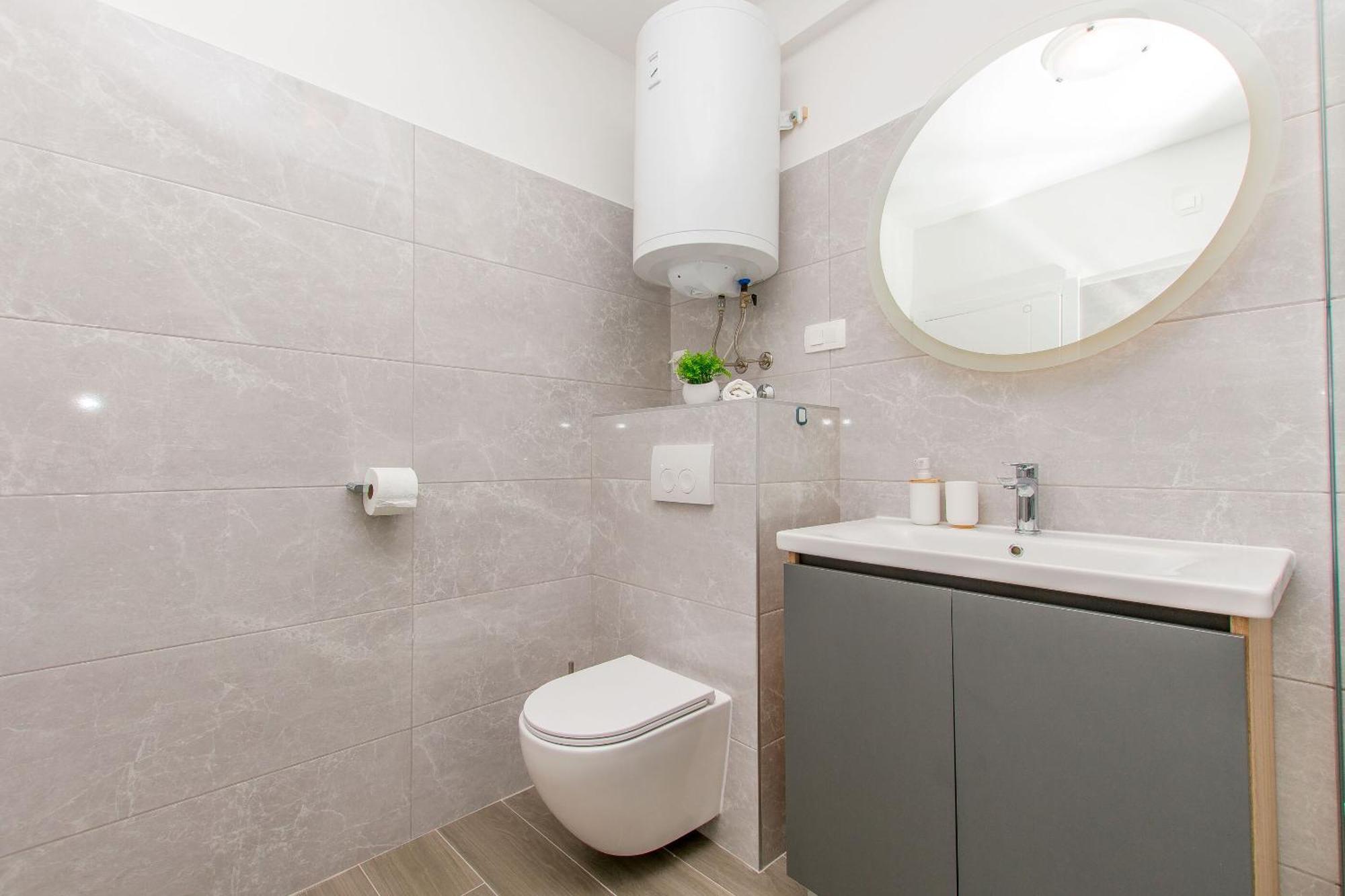 Apartment Petea Omis Ngoại thất bức ảnh